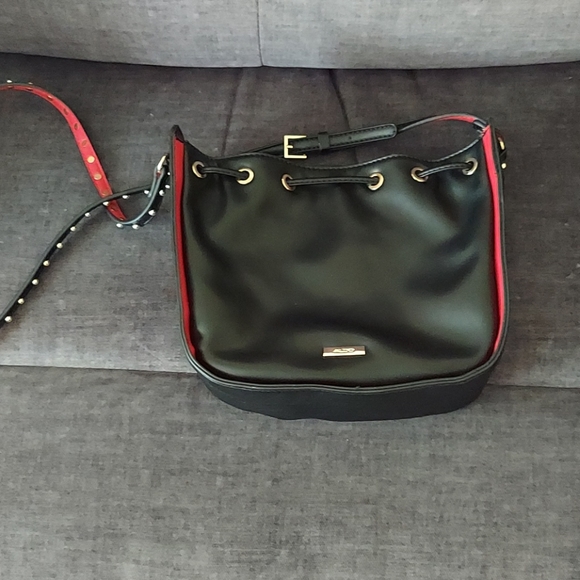 Purse - Picture 2 of 4